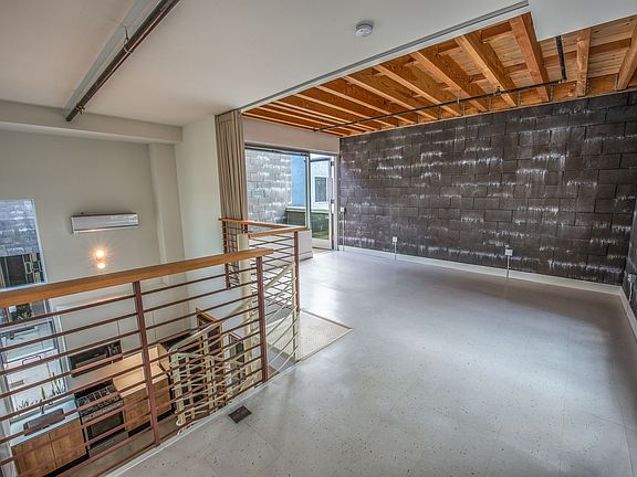 4th image of 3586 Adams Ave #6