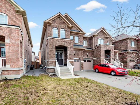11 Constable St, Aurora, ON L4G 1B7