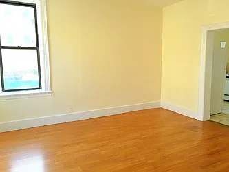 Rented by Rapid Realty Cobble Hill