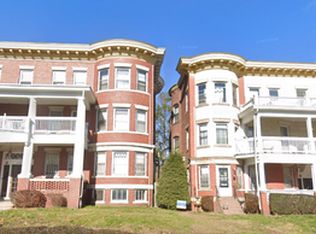 282-284 Suffolk St #277-1L, Holyoke, MA 01040