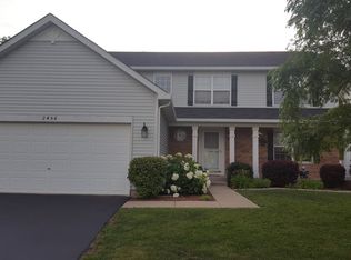 2456 Waterleaf Ln, Woodstock, IL 60098