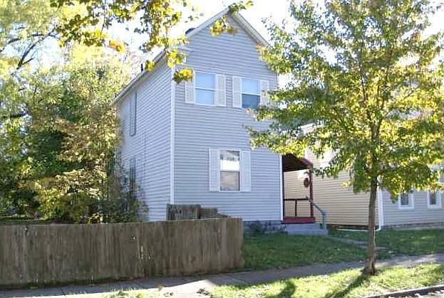 2nd image of 124 Hayden Ave