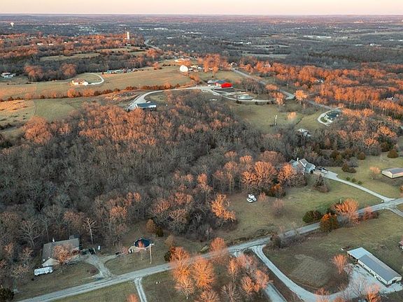 2nd image of 38502 E Parrent Rd