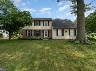 277 Delp Rd, Lancaster, PA 17601