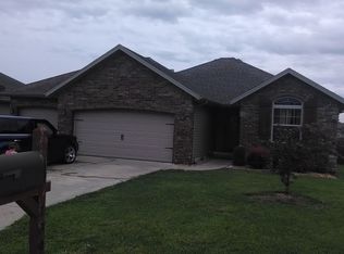 109 Ashton Ave, Clever, MO 65631