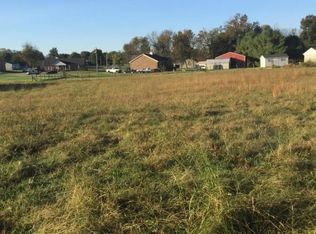 938 Floyds Fork Dr, Shepherdsville, KY 40165
