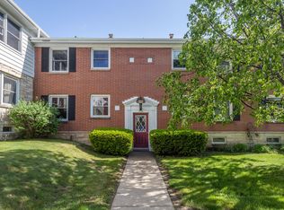 1336 E Randolph Ct, Milwaukee, WI 53212