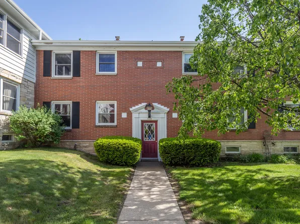 1336 E Randolph Ct, Milwaukee, WI 53212