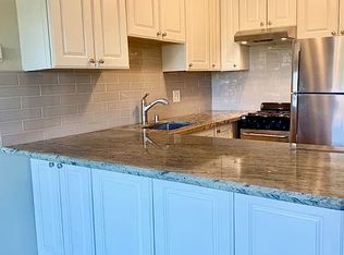 300 Oxford Way #4, Belmont, CA 94002