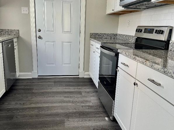 4065 Dwights Pl FLOOR 1