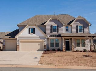 909 Beech Glen Dr, Mebane, NC 27302