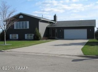 308 Eide Circle Dr, Glenwood, MN 56334
