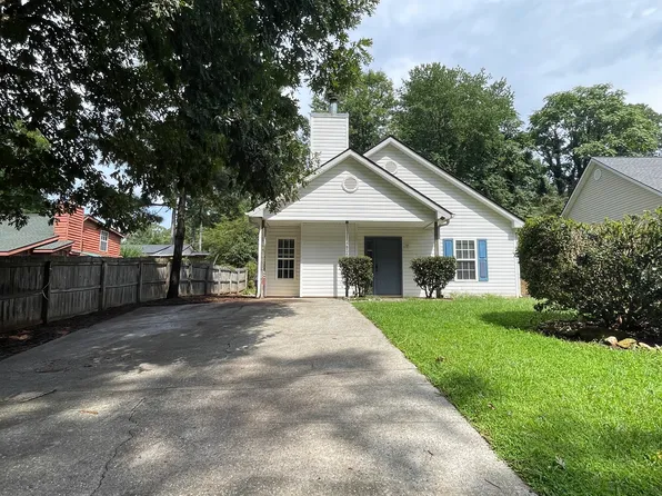 4835 Brookwood Dr, Cumming, GA 30041