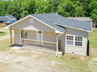 201 Smith Dr, Garner, NC 27529