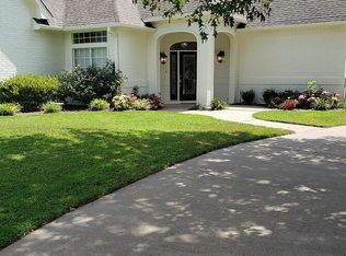 3501 Red Oak Dr, Texarkana, AR 71854