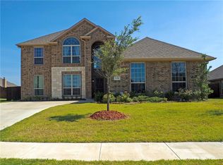 1104 Fairhaven Dr, Glenn Heights, TX 75154