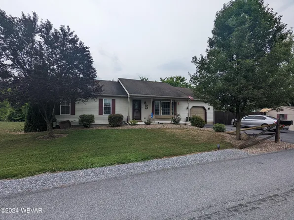 214 Grier Ln, Jersey Shore, PA 17740