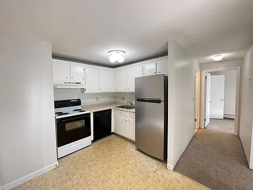 80 English Village Rd #L-301 Photo 1