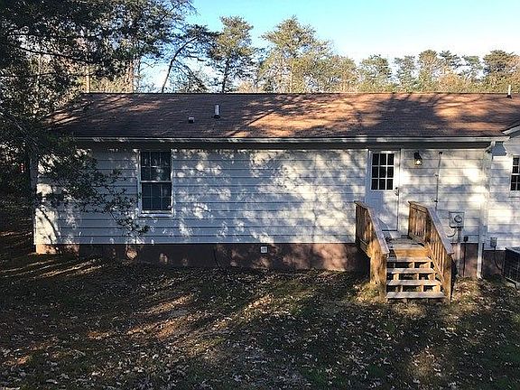 5th image of 37839 Beverly Dr