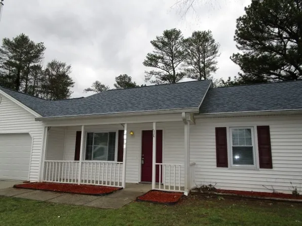 2835 Shane Dr, Snellville, GA 30078