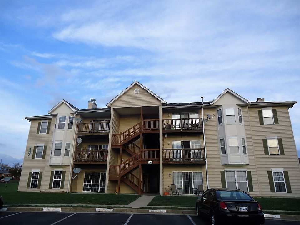 1st image of 157 Brookland Ter APT 2
