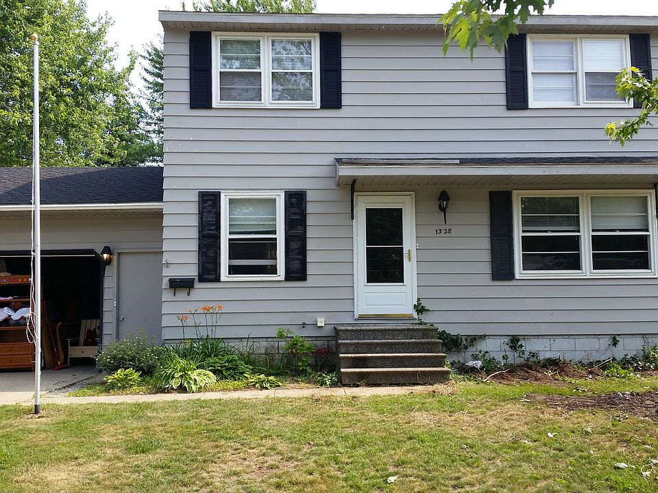 1st image of 1328 Marion Ave