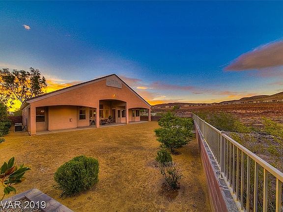 4th image of 2137 Horse Prairie Dr