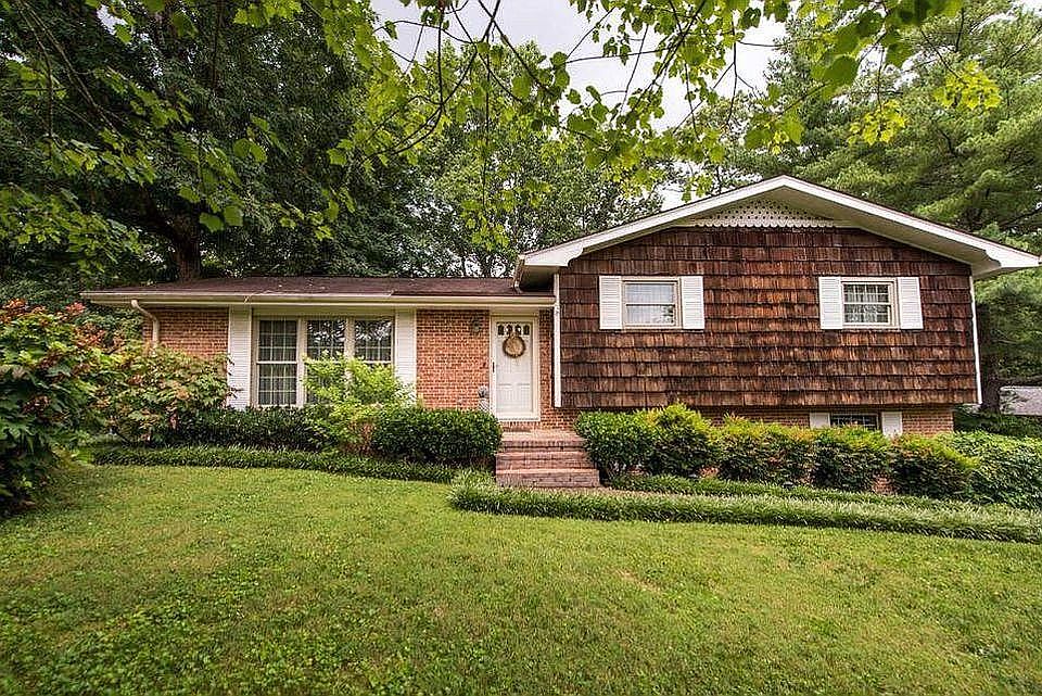 1st image of 4517 E Ravenwood Dr