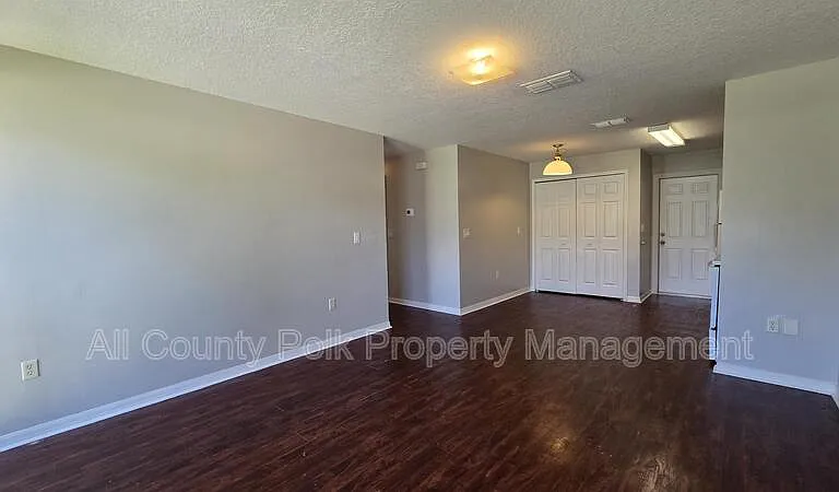 840 Fox Lake Dr — Photo 3