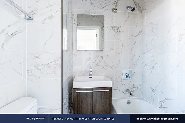 Rented by The Blueground | media 19