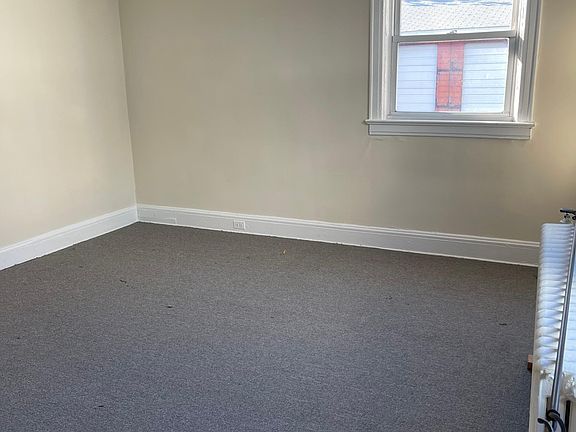 4th image of 171 Saratoga Ave Floor 2