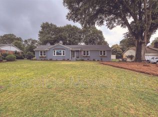 5 Melbourne Ln, Greenville, SC 29615