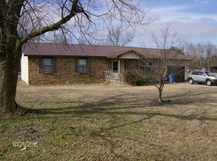 7 Dement Rd, Sikeston, MO 63801