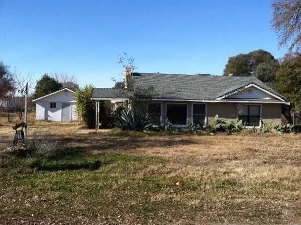 10213 Gray Rd, Oakdale, CA 95361