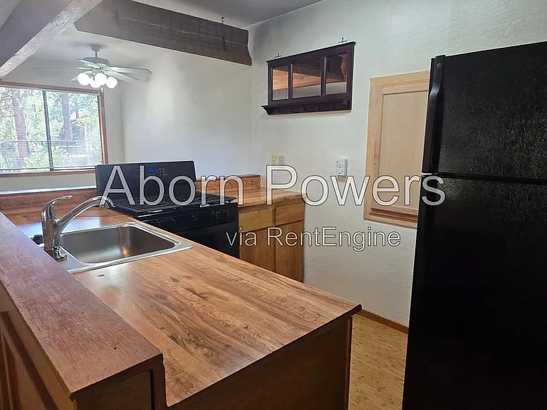 2787 Boardwalk St #B — Photo 5