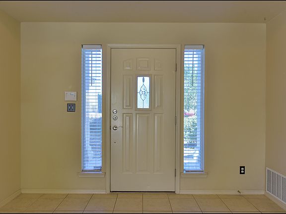 5th image of 3544 Tierra Vergel Dr