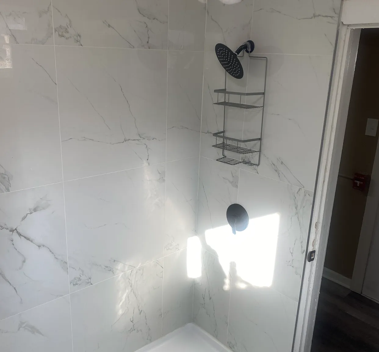 2 bed, 800 sqft, $1,700 — Photo 2