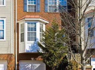 21542 Iredell Ter, Ashburn, VA 20148