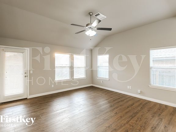 2nd image of 3104 Old Frisco Rd