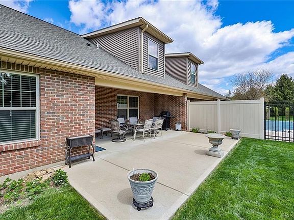 2nd image of 564 Cider Mill Way