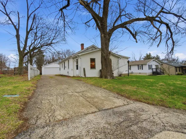 5312 N Montclair Ave, Peoria Heights, IL 61616