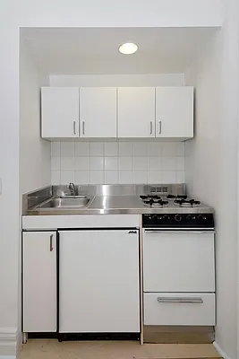 Rented by Aether Property Group | media 9