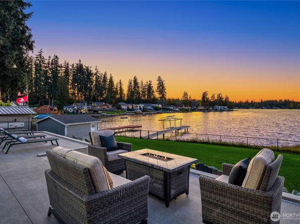 4131 Peninsula Road, Stanwood, WA 98292