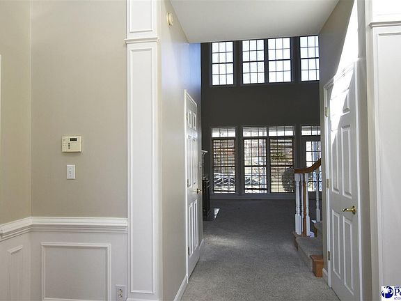 2nd image of 2817 Constitution Dr