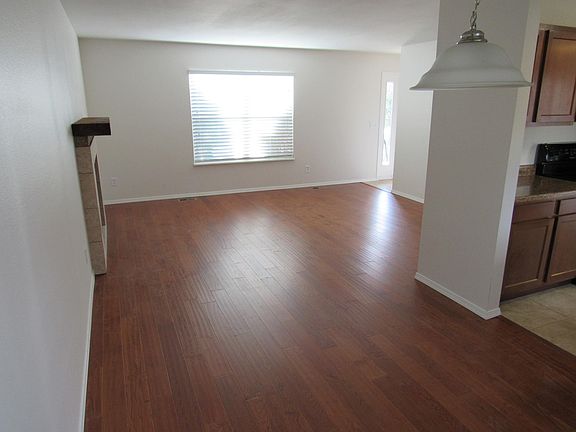 5th image of 7715 Stampede Dr
