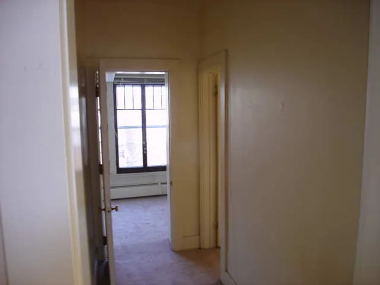 703 E Gorham St — Photo 10