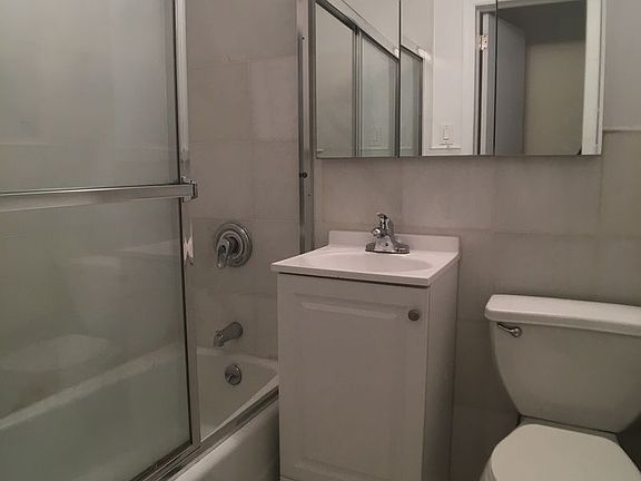4th image of 1325 3rd Ave APT 3b