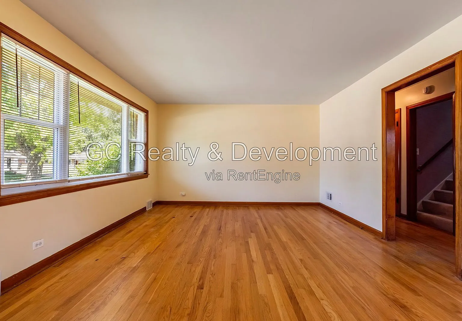 4 bed, 3.0 bath, 1365 sqft, $3,595 — Photo 2