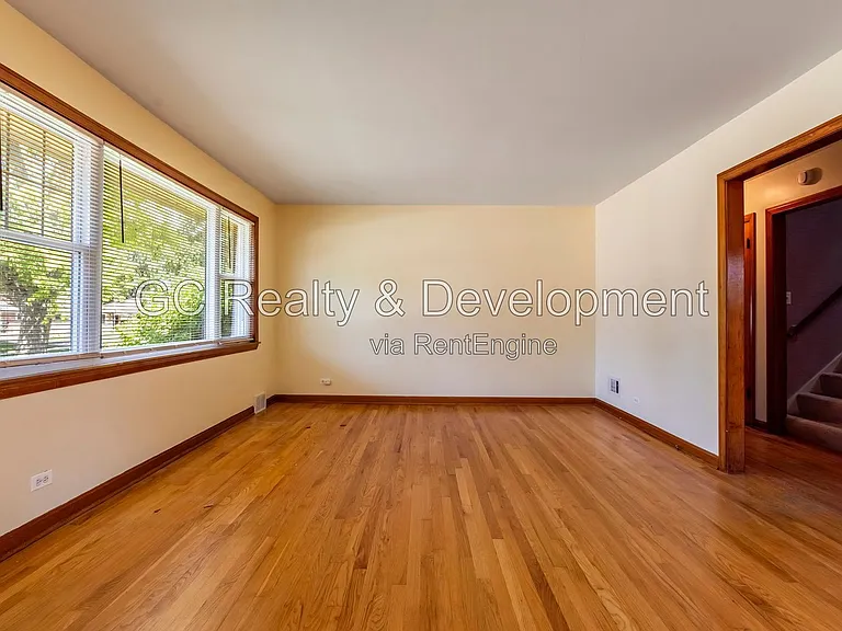 751 S Spring Rd — Photo 2