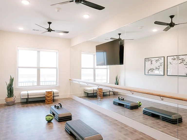 The Luxe at Las Colinas - Adult Active Living — Photo 12